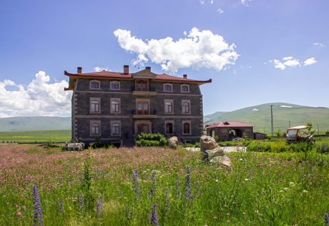 Çıldır Gölü Konağı Taşkonak görseli