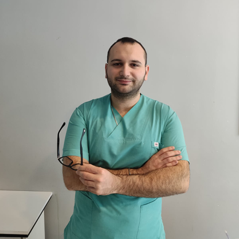 Dt. Murat Sahip görseli