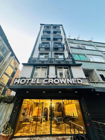 Crowned Exclusive Hotel görseli