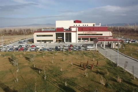 Çay Devlet Hastanesi görseli