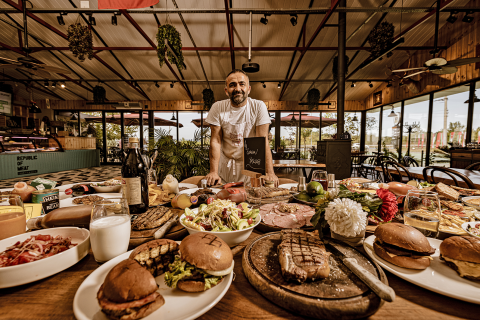 Gurme Restaurant görseli