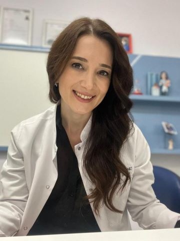 Doç. Dr. Ceren Gölbaşı görseli