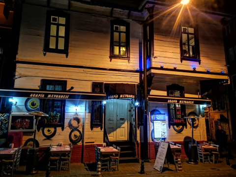 Agapia Meyhanesi görseli