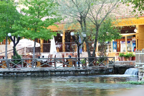 Azmakbaşı Cennet Restaurant görseli