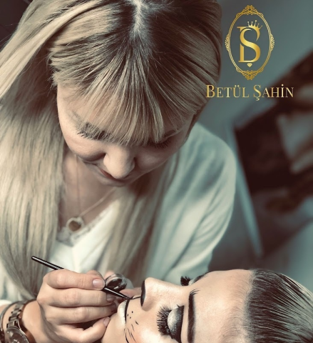 Betül Şahin Business görseli