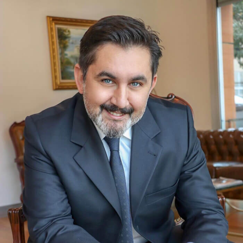 Doç. Dr. Burhan Özalp görseli