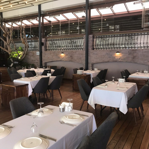 Dafne Restaurant görseli
