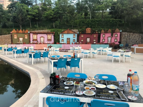 Eşref Saati Cafe Restaurant görseli