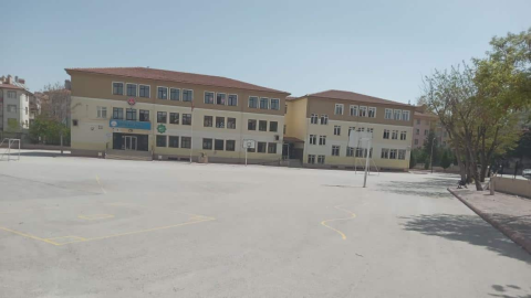 Cemile Erkunt İlkokulu görseli