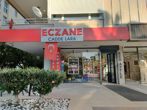 Cadde Lara Eczanesi görseli
