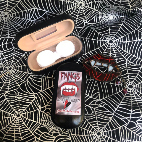 Fang Case görseli