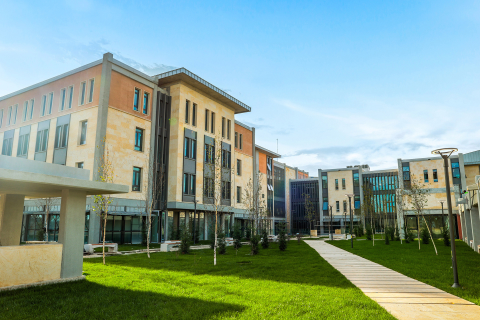 Fatih Sultan Mehmet Vakıf Üniversitesi görseli