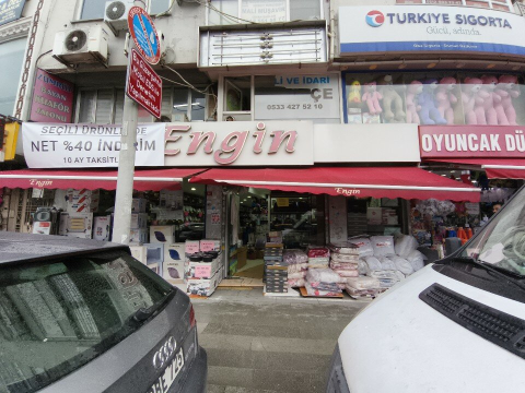 Engin Halı görseli