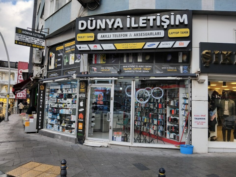 Dünya İletişim görseli