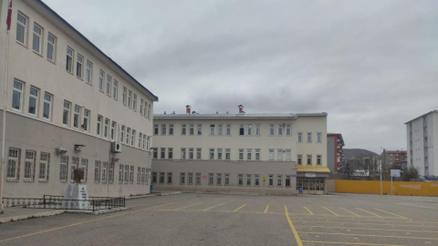 Başöğretmen İlkokulu (Erzurum) görseli