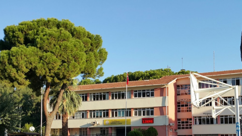 Cumhuriyet Anadolu Lisesi (Aydın) görseli