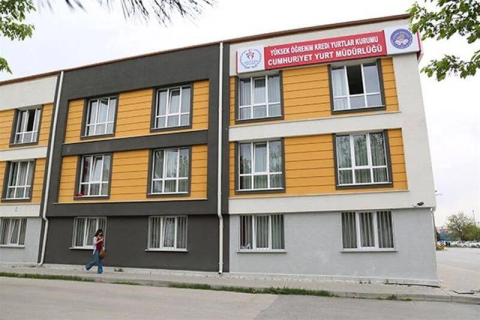 Cumhuriyet Kız Öğrenci Yurdu görseli