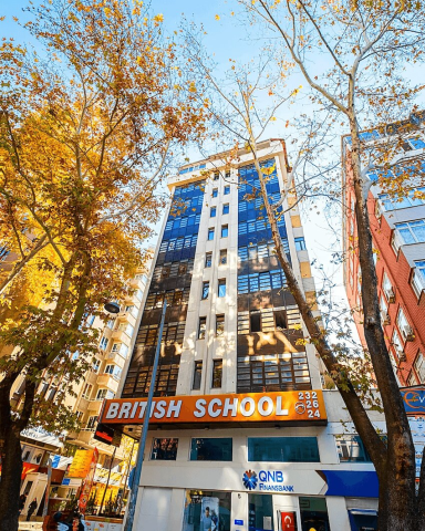 British World Language School görseli