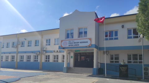 Foça Recep Kerman Spor Lisesi görseli