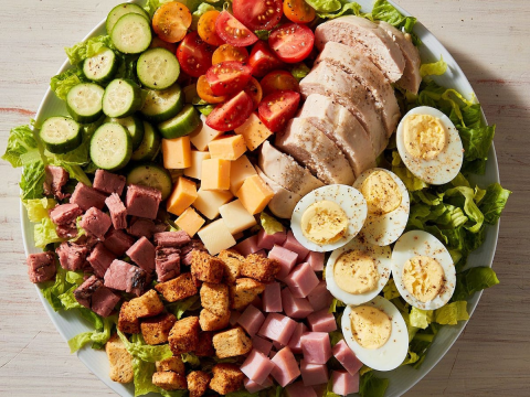 Chef Salads görseli