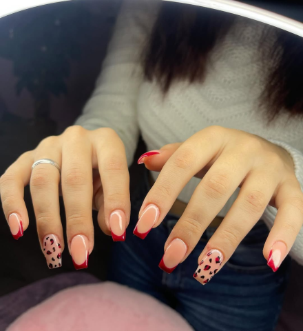 Ebru Yıldız Nail Artist görseli
