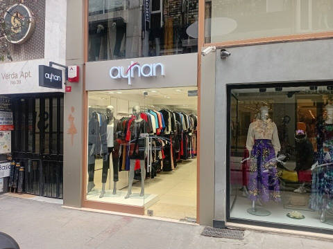 Ayhan Giyim görseli