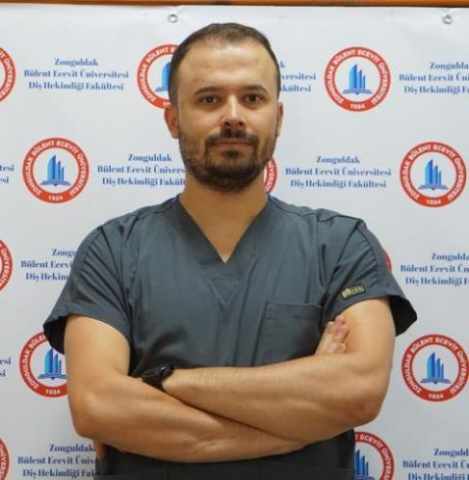 Dt. İsmail Gül görseli