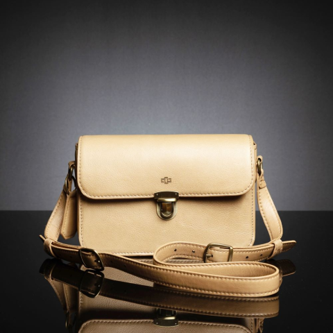 Cressida Leather görseli
