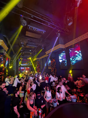 Dionys İstanbul görseli