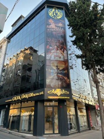 Çiçek Ünaldı Modaevi görseli