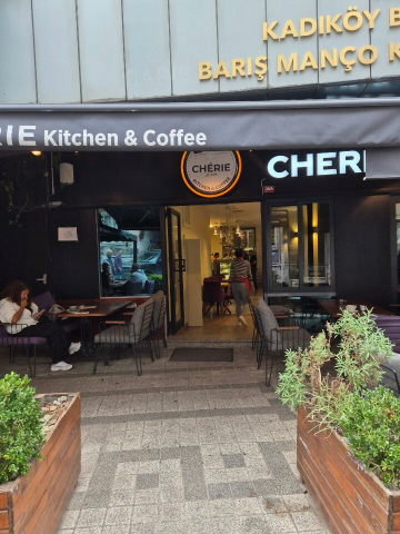 Cherie Coffee & Restaurant görseli