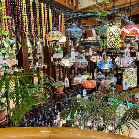 Antique Green Silk Bazaar görseli