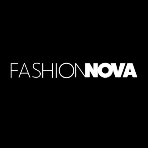 FashionNova görseli