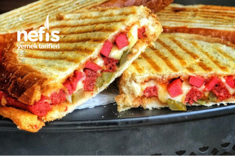 Ayvalık Tost görseli