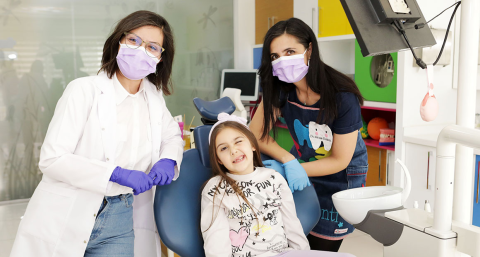 Çocuk Diş Hekimi Kliniği Antalya görseli