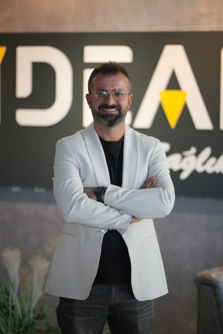 Faik Sönmez görseli