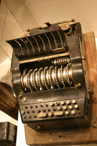 Enigma Bilgisayar görseli