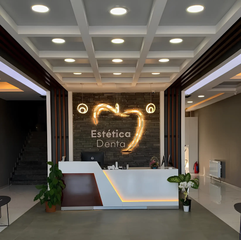 Estetica Dental görseli