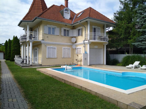 Bella Villa görseli