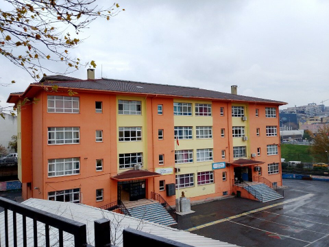 Atatürk İlkokulu (Esenler) görseli