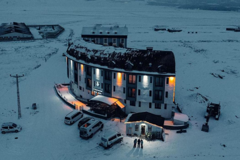 Crystal Snow Hotels görseli
