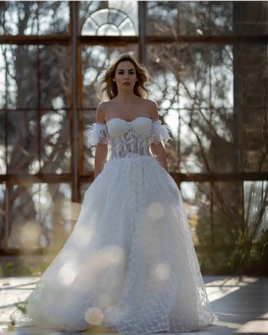 By Merve Moda görseli
