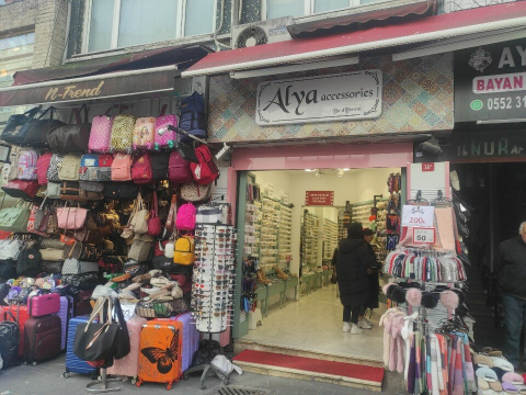 Allya Accessories görseli
