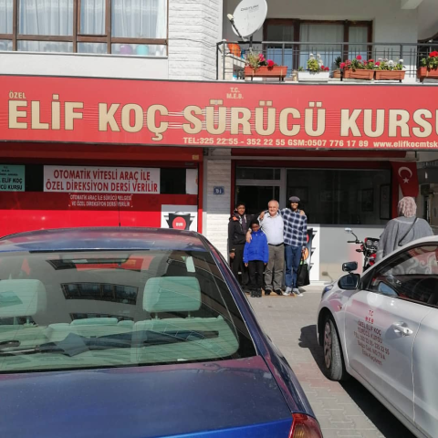 Elif Koç Sürücü Kursu görseli
