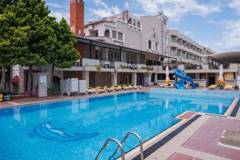 Berk Otel görseli