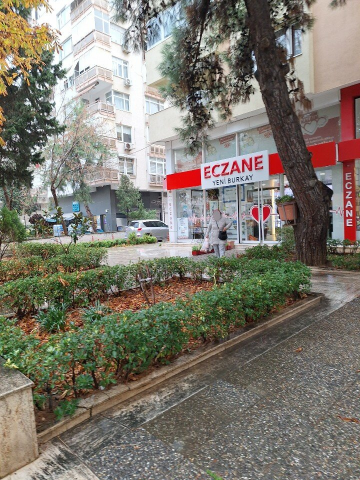 Burkay Eczanesi | Kadıköy Göztepe görseli
