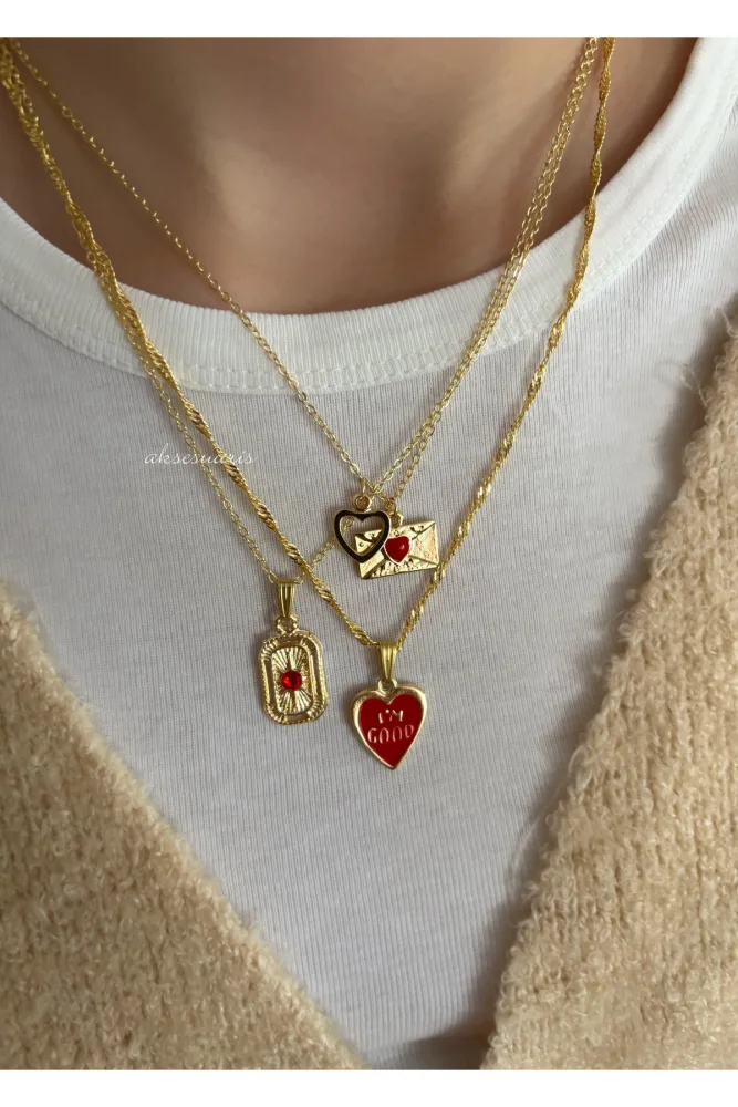 aksesuaris 3'lü Gold Kırmızı Kalp Charm Love Kolye Set